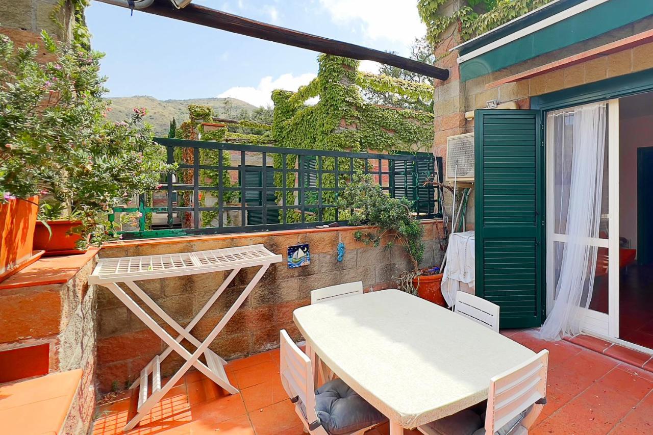 Appartamenti Sant'Anna Vicolo del Mughetto Esterno foto